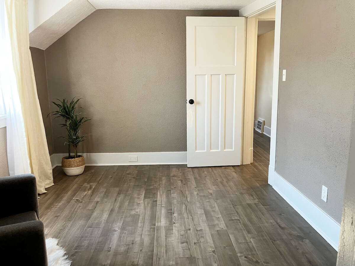 Move-In Ready Starter Home with Modern Updates