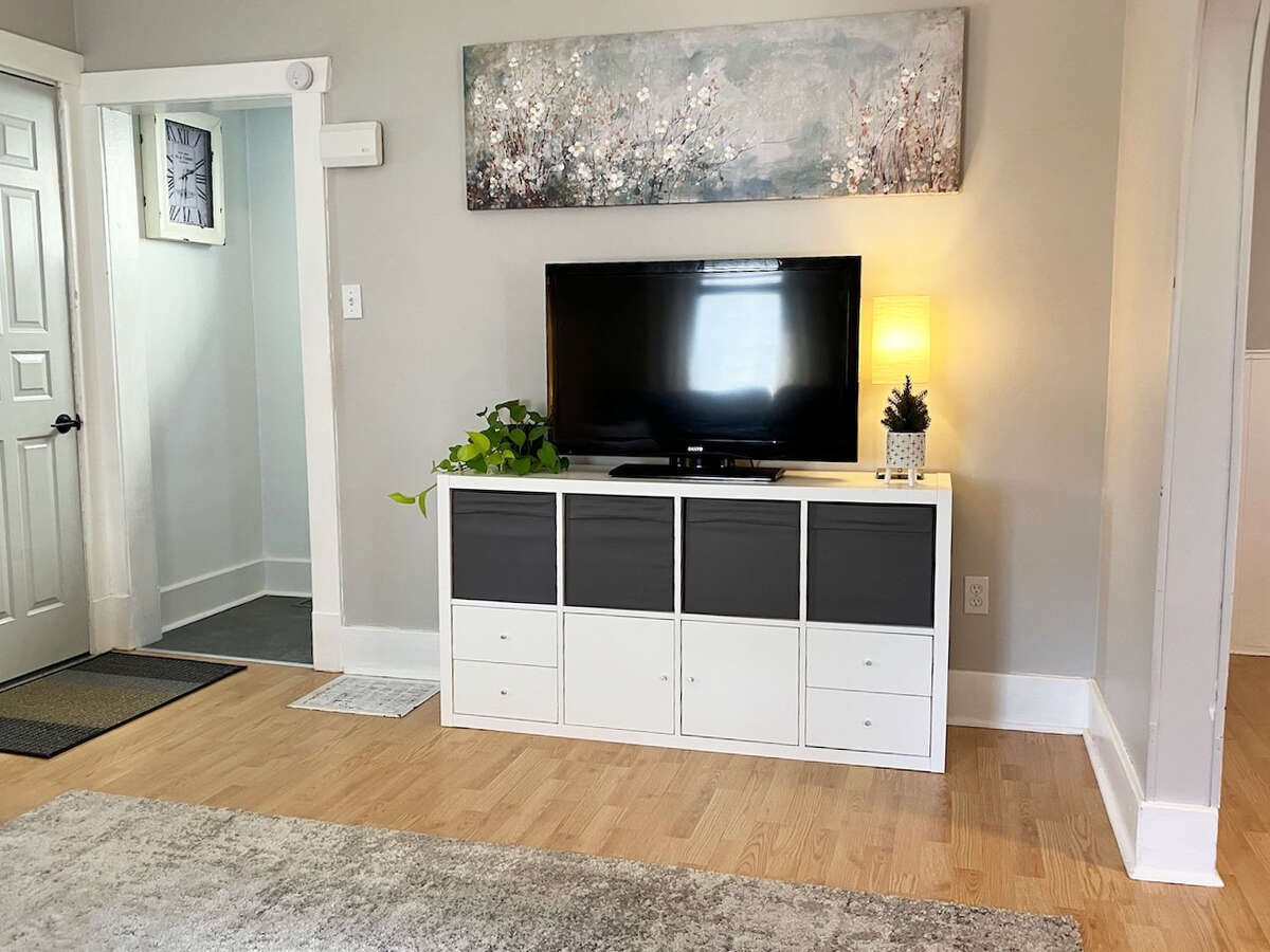 Move-In Ready Starter Home with Modern Updates