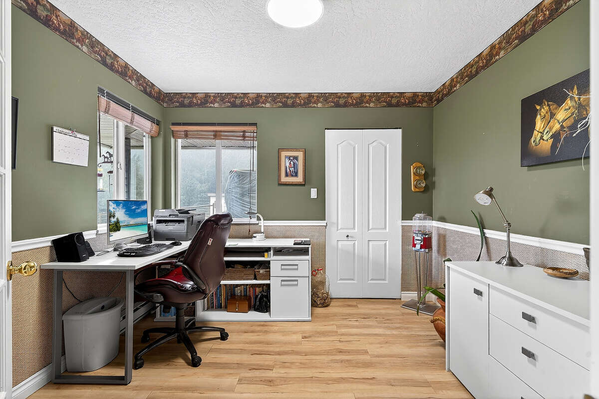 4th bedroom or den/office on main floor.