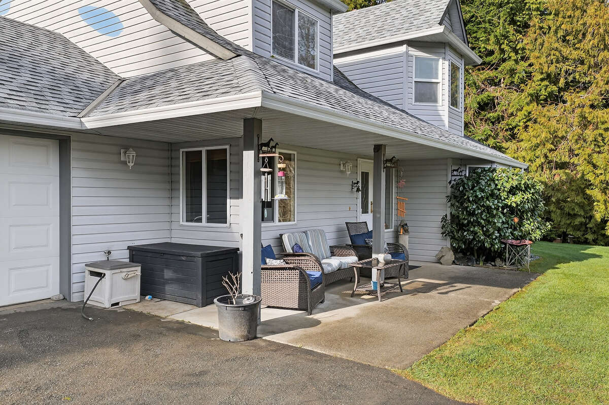 close up of front seating area.