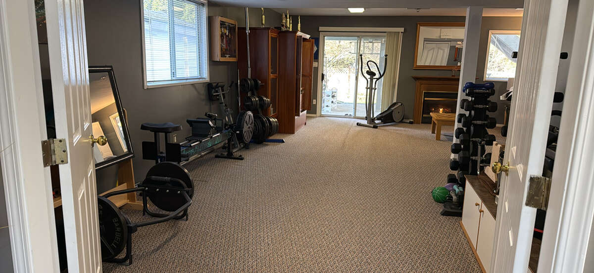 House On Quiet Cul d Sac With Greenbelt