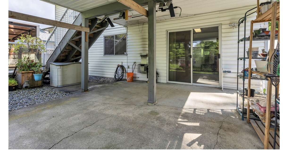 House On Quiet Cul d Sac With Greenbelt