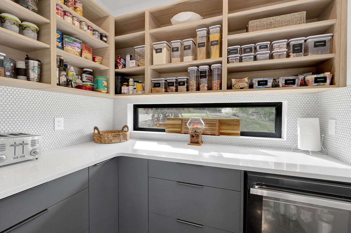 Butler's Pantry