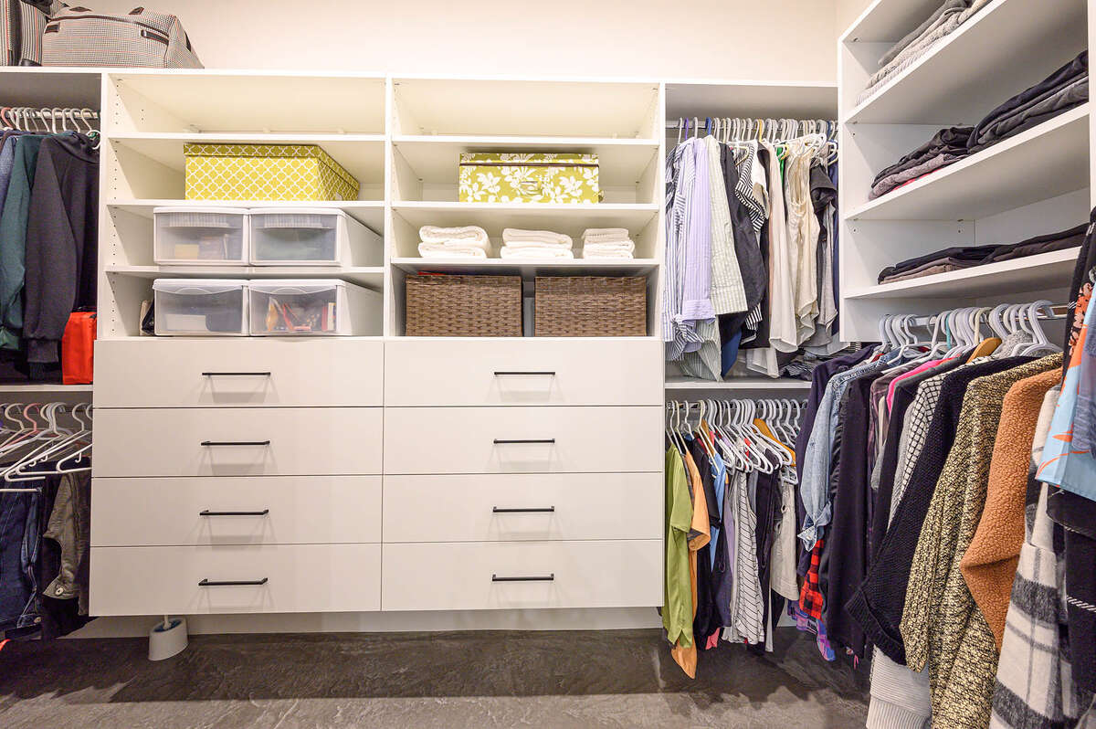 Walk in Closet