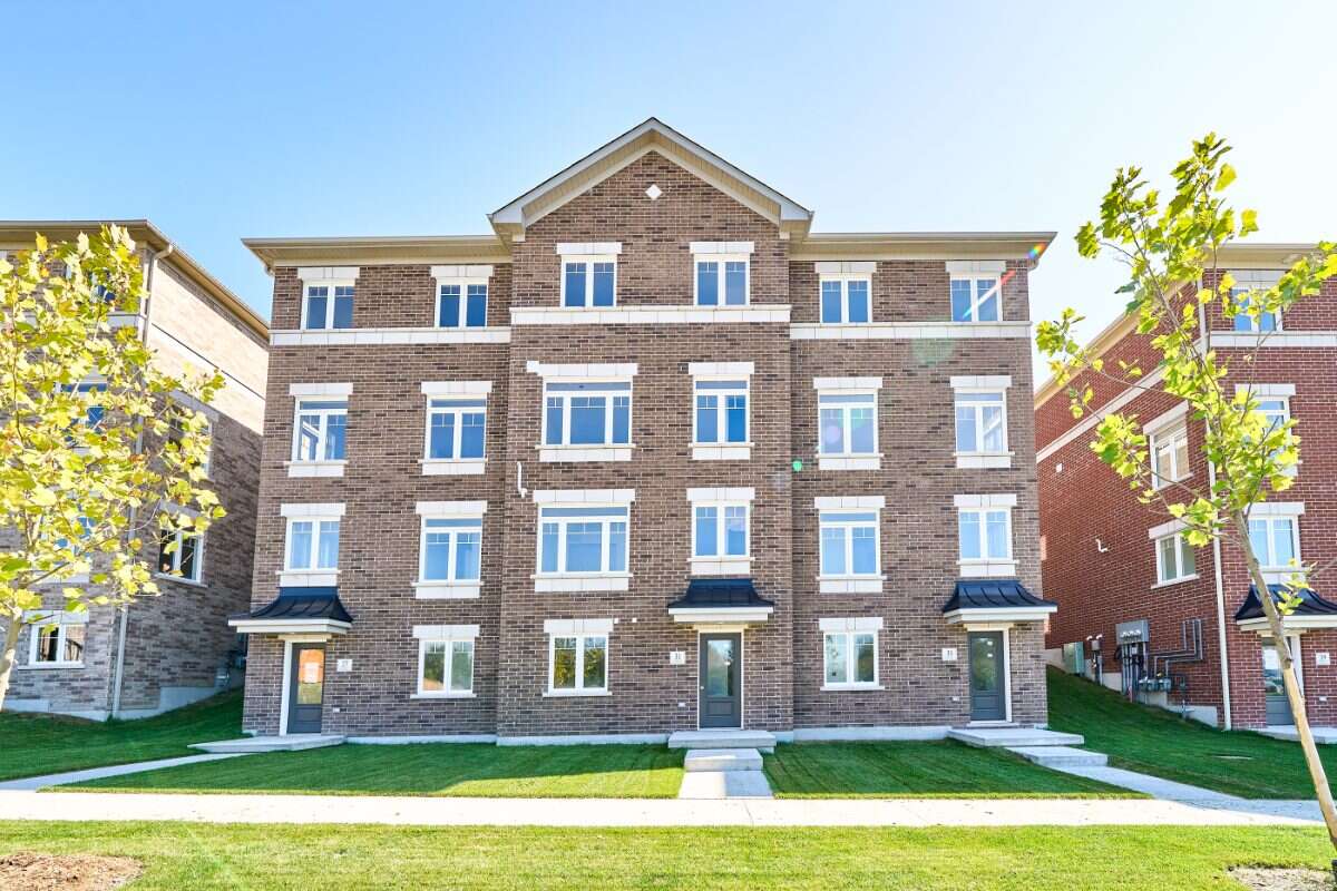 31 Addyman Crescent