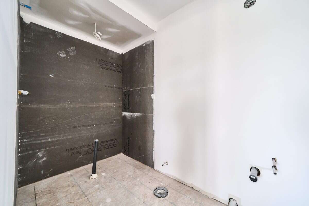 Move-In Ready 3-Bedroom Townhome in Newcastle