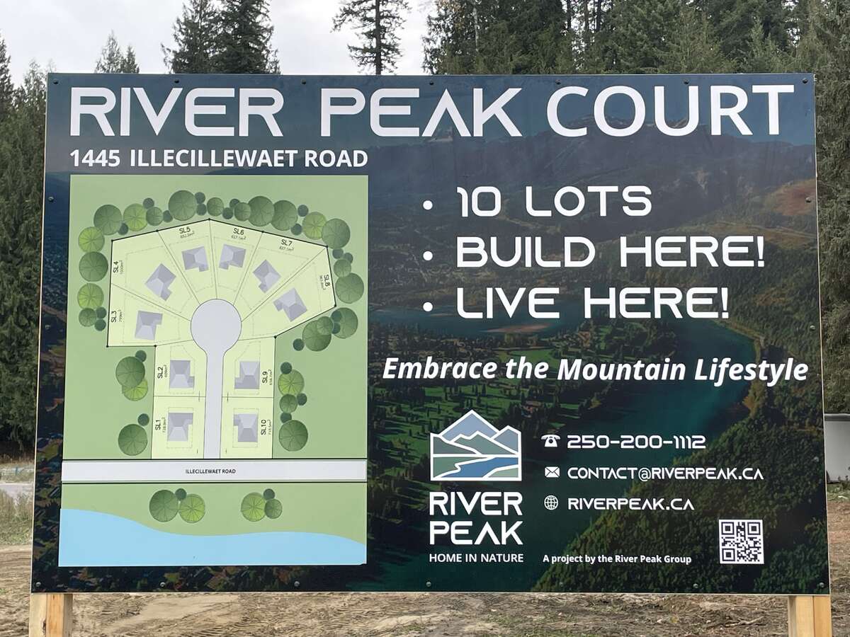 Vacant Land For Sale in Revelstoke, British Columbia - 0 bdrm, 0 bath (SL 3, 6-1445 Illecillewaet Rd)