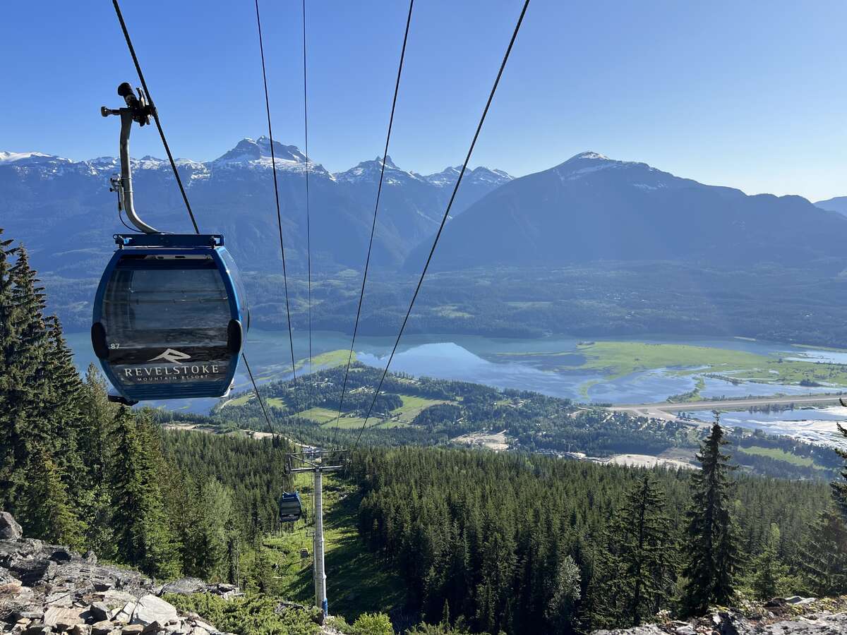 Vacant Land For Sale in Revelstoke, British Columbia - 0 bdrm, 0 bath (SL 3, 6-1445 Illecillewaet Rd)