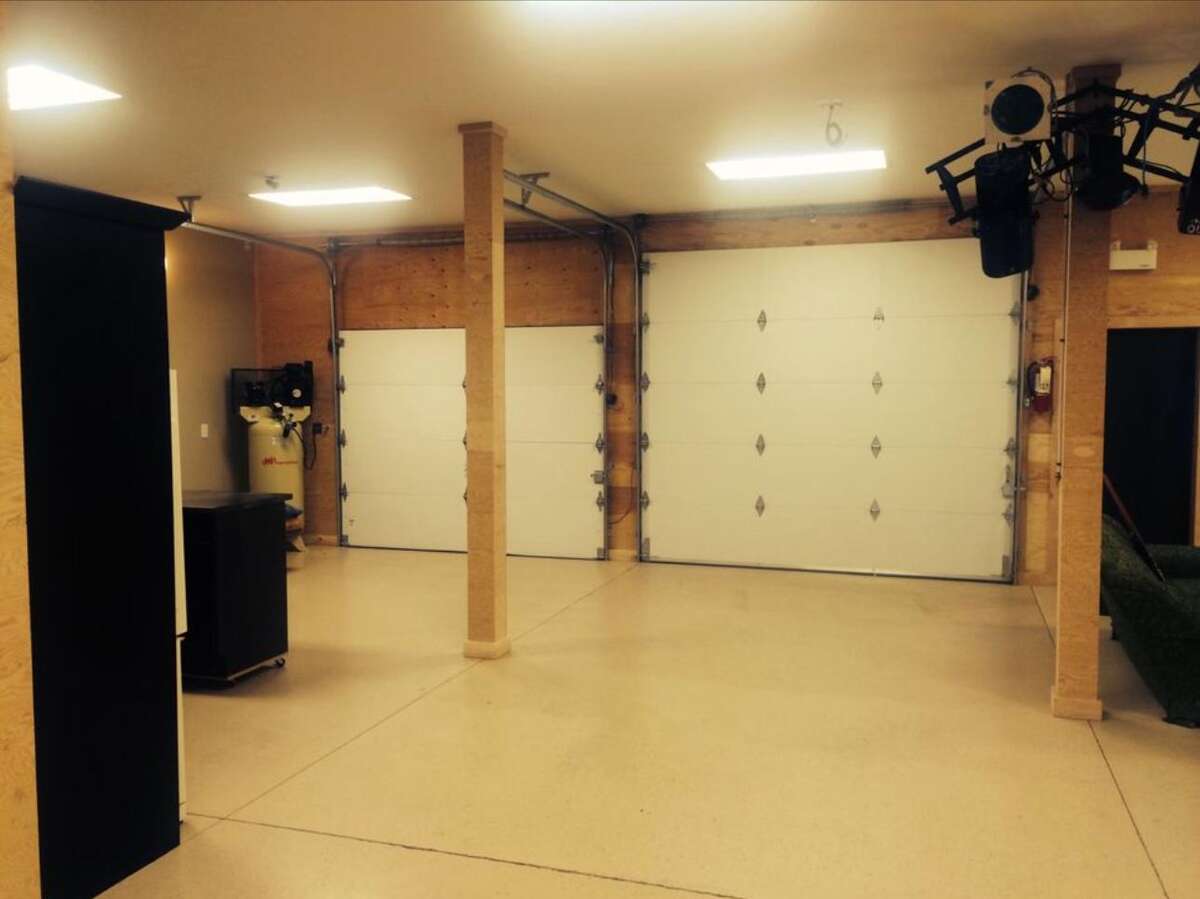 Two entry doors from south end 10 x 10 8 x 10