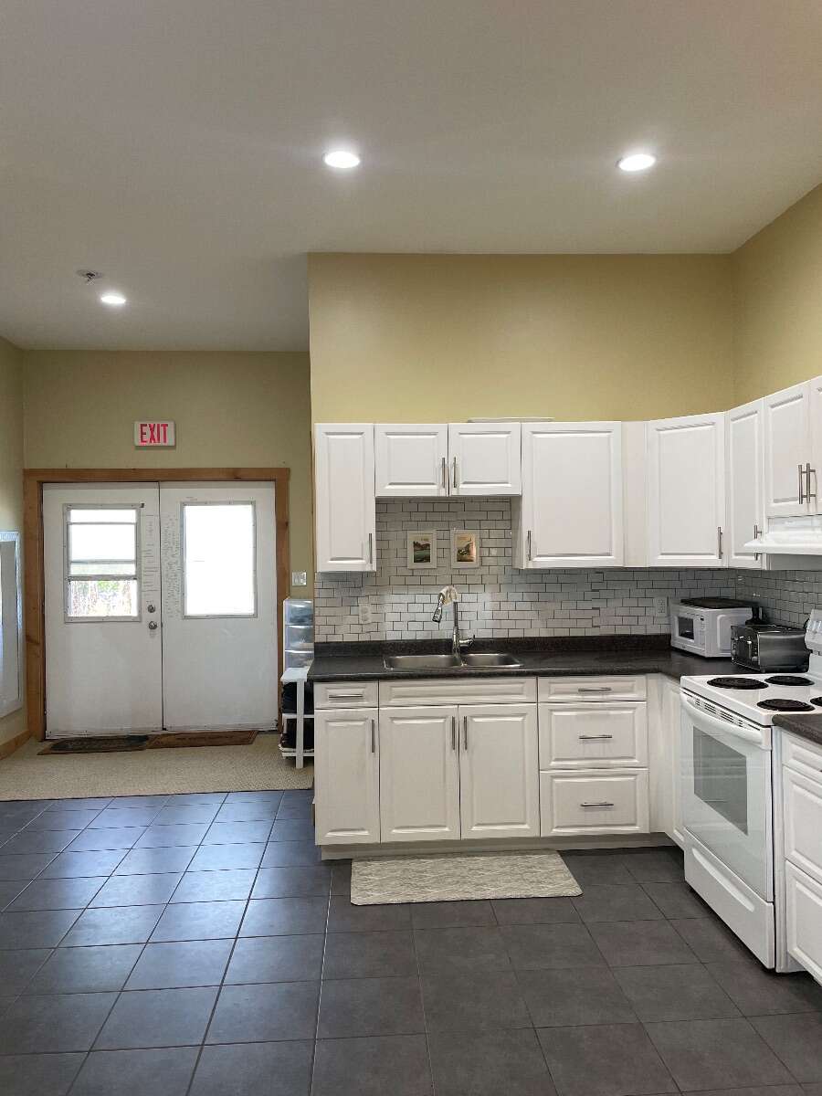 3 Bedroom Live-Work Unit in Burk’s Falls, ON