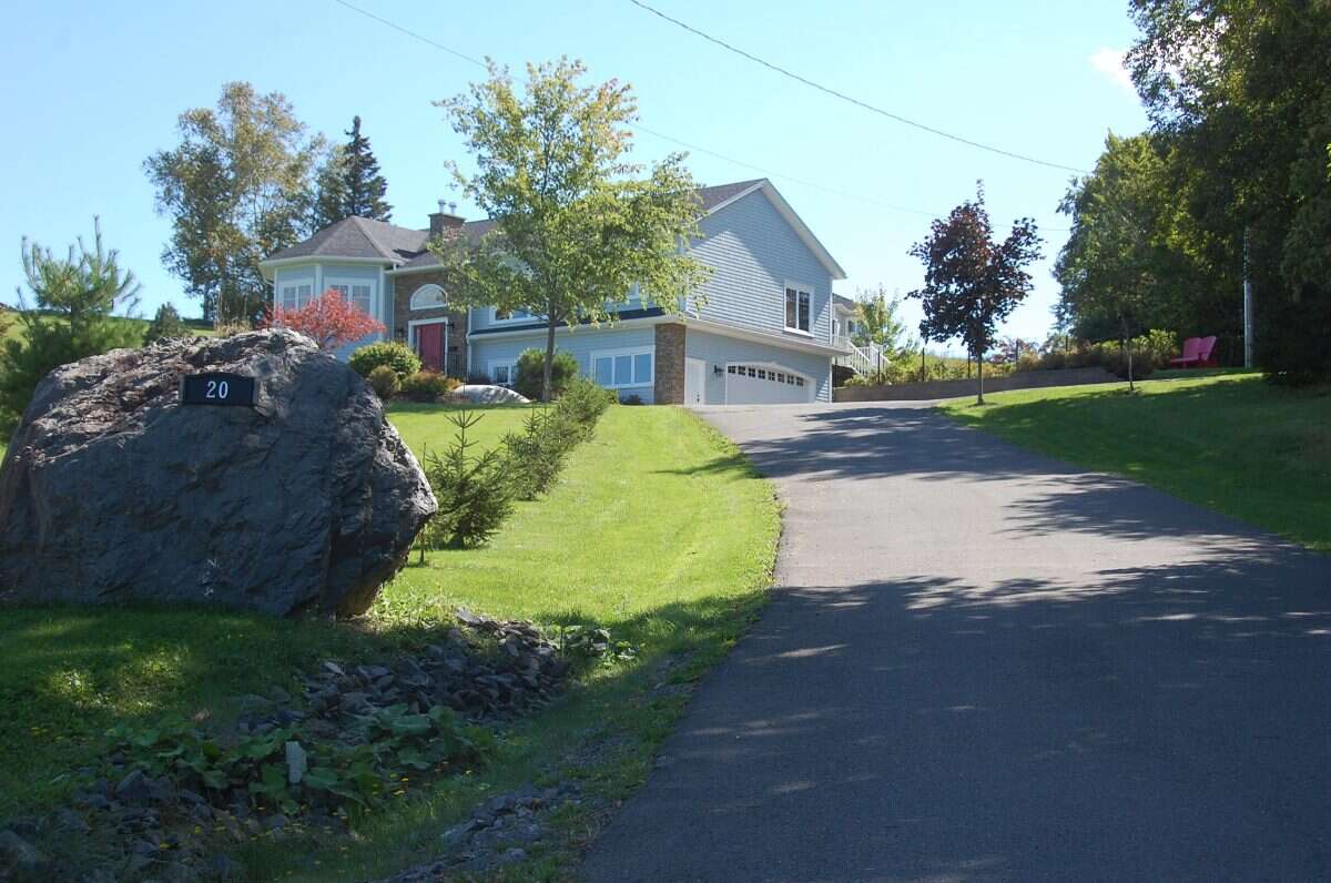 One Acre River View Property-Financing Available