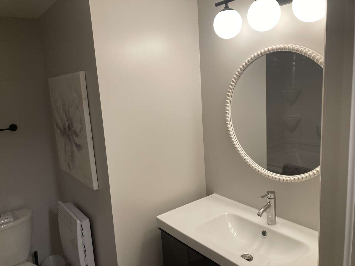 Furnished Suite
