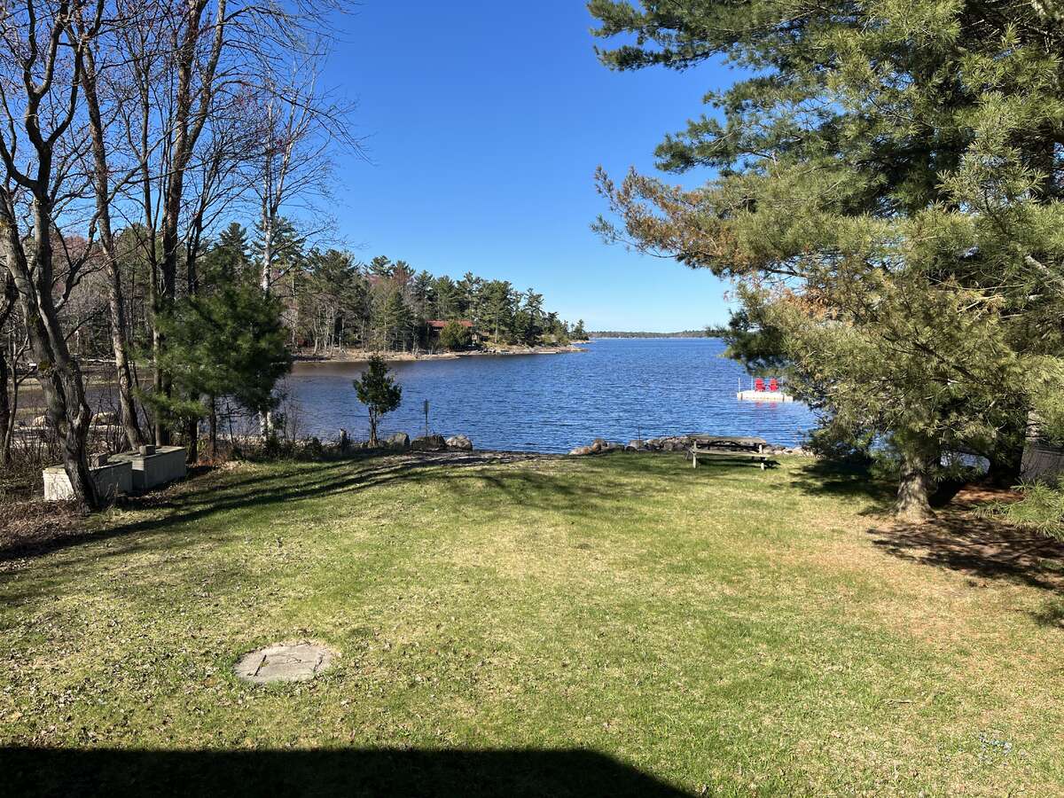 Georgian Bay Waterfront Cottage