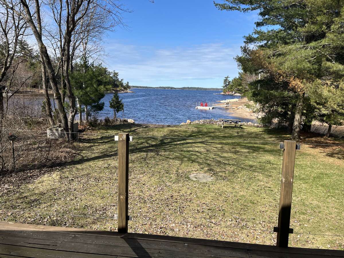 Georgian Bay Waterfront Cottage