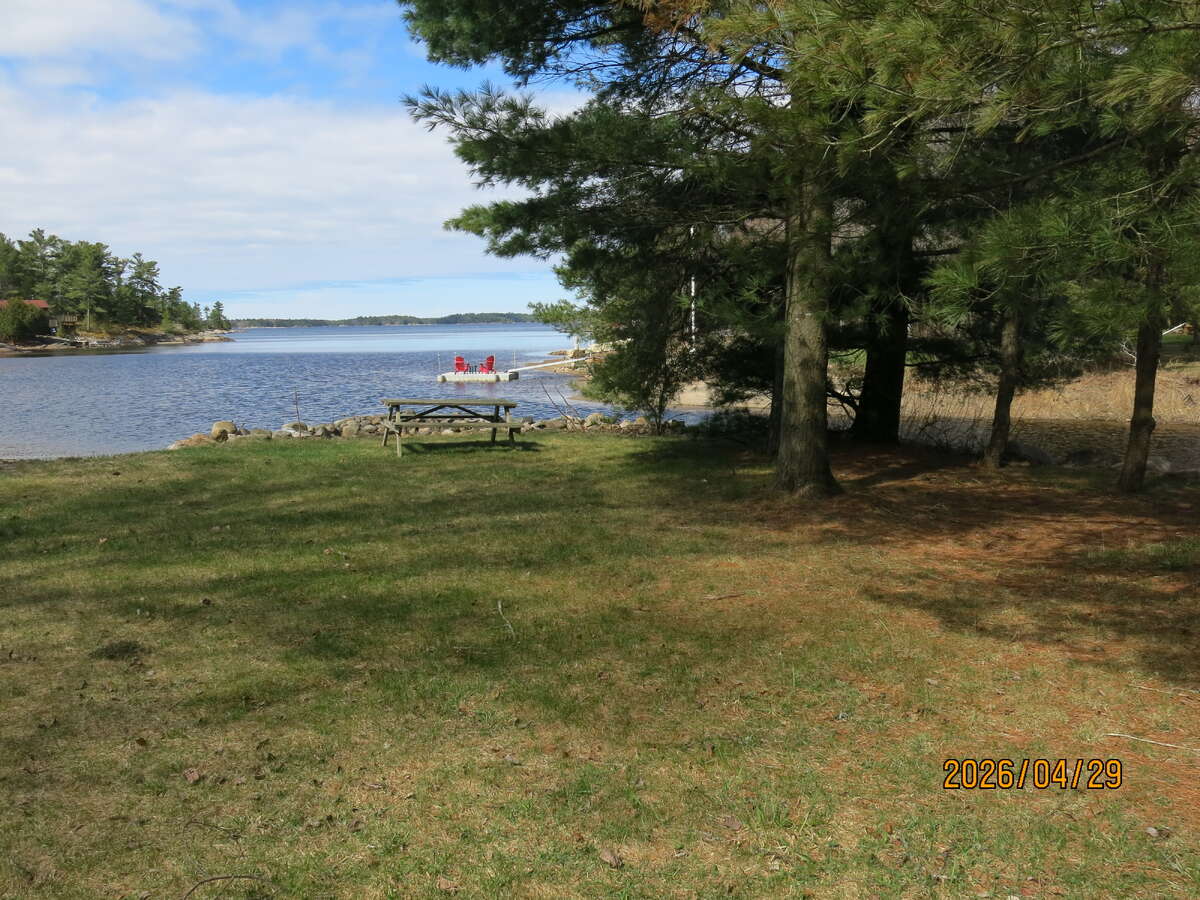 Georgian Bay Waterfront Cottage