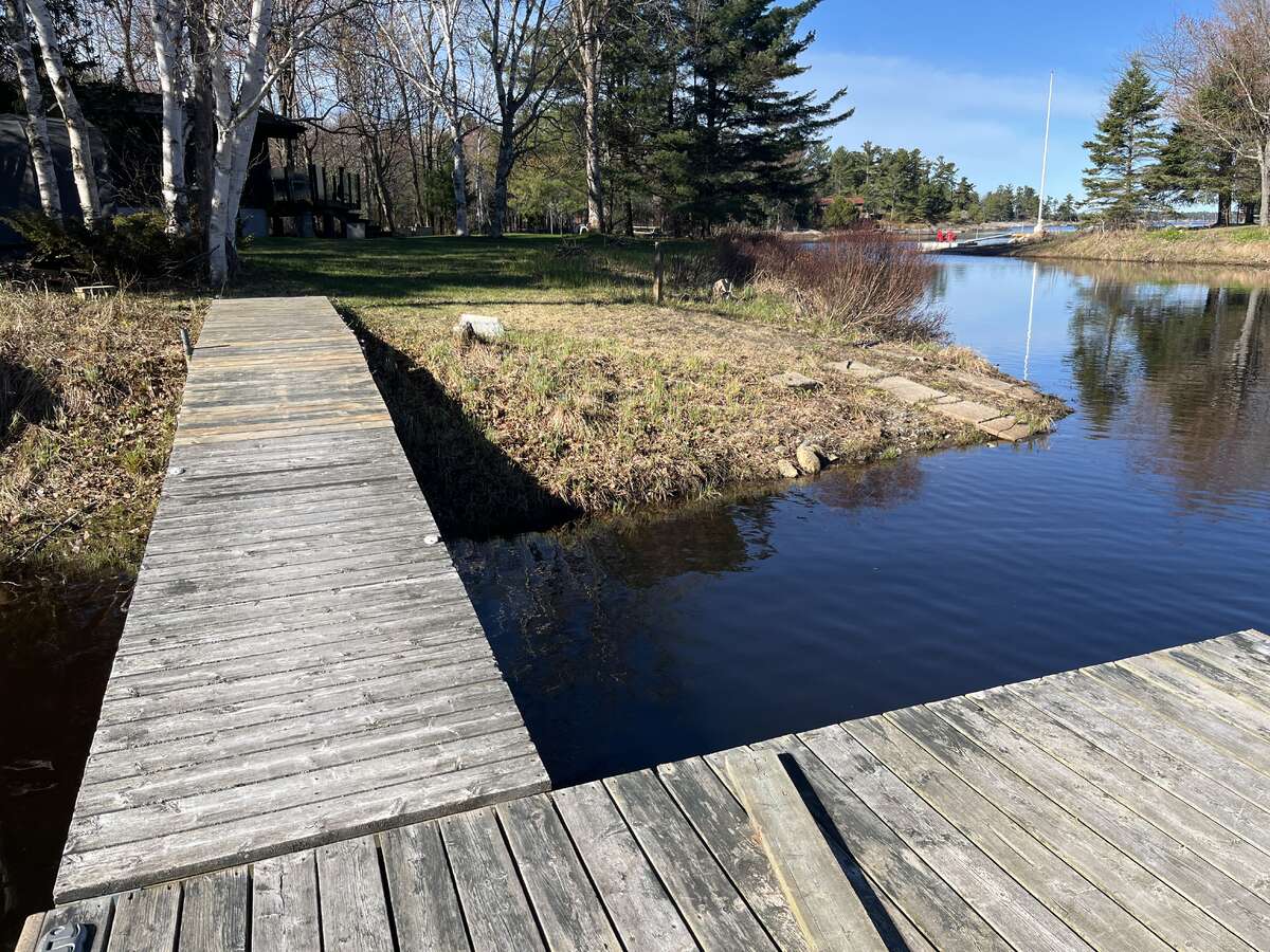 Georgian Bay Waterfront Cottage