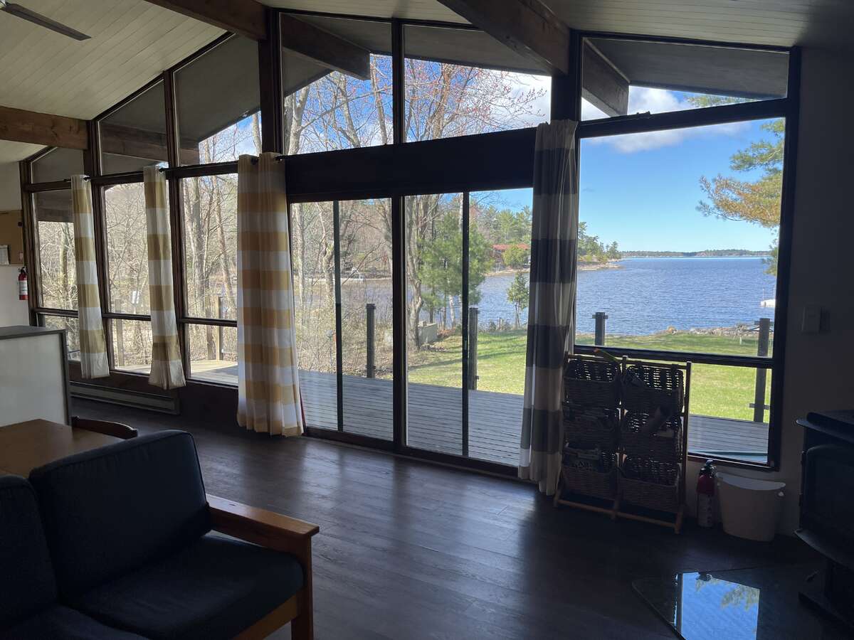 Georgian Bay Waterfront Cottage