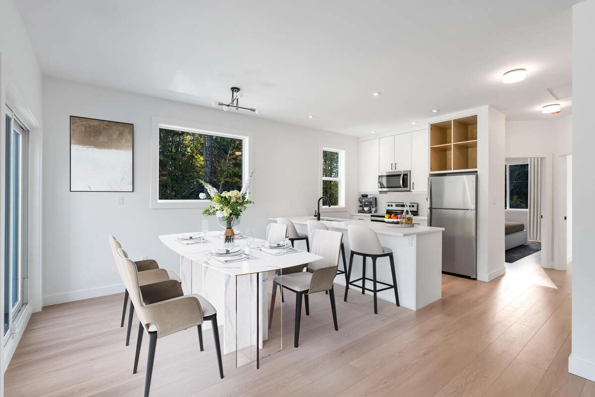 Virtual Staging