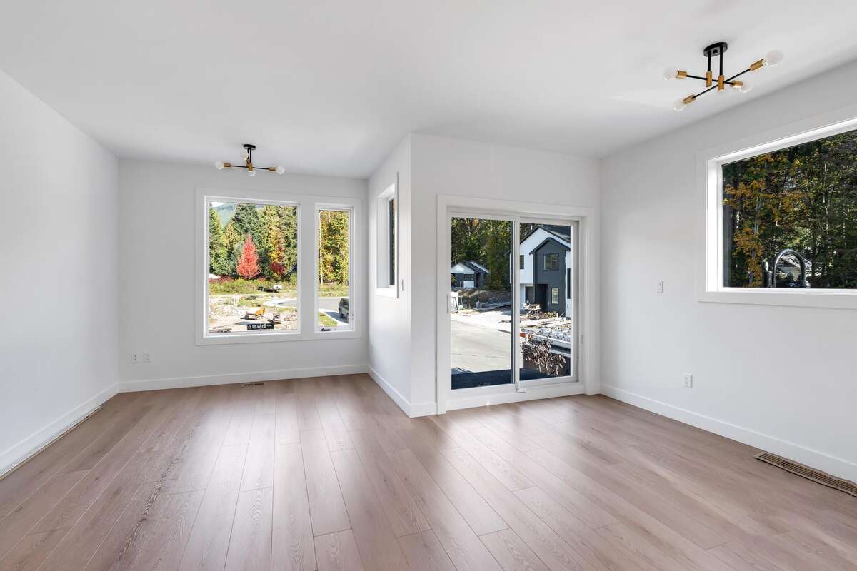 Virtual Staging