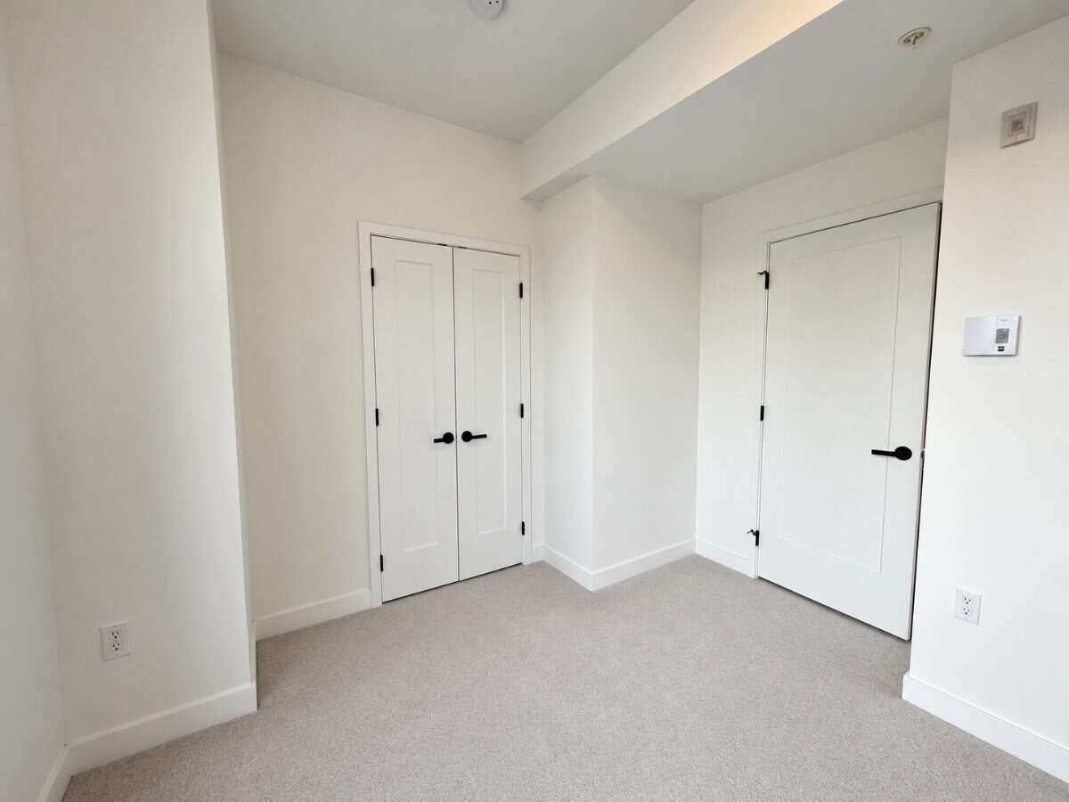 Nearly 1,700 Sq Ft End Unit with Huge Flex