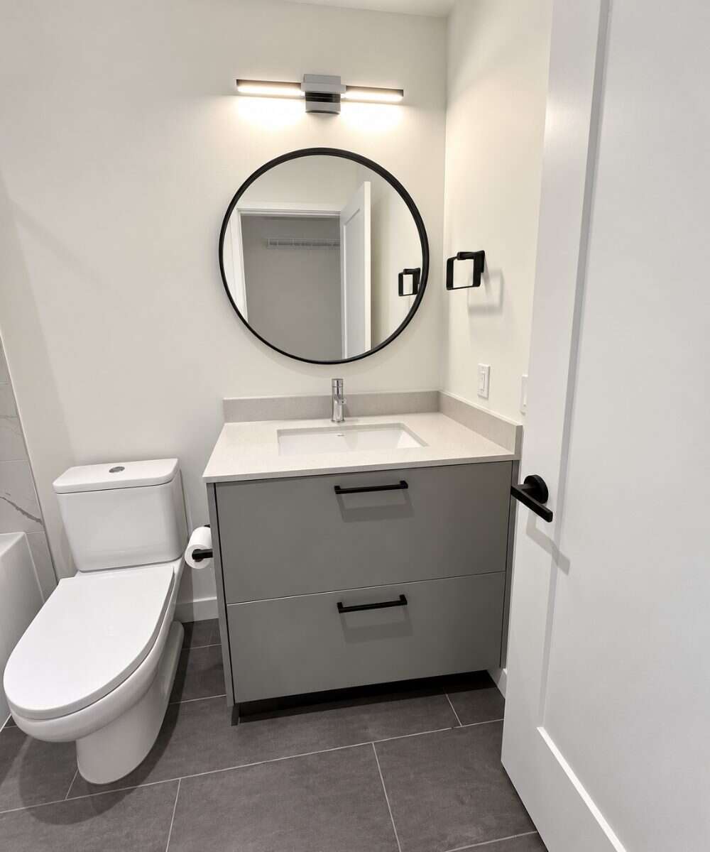 Nearly 1,700 Sq Ft End Unit with Huge Flex