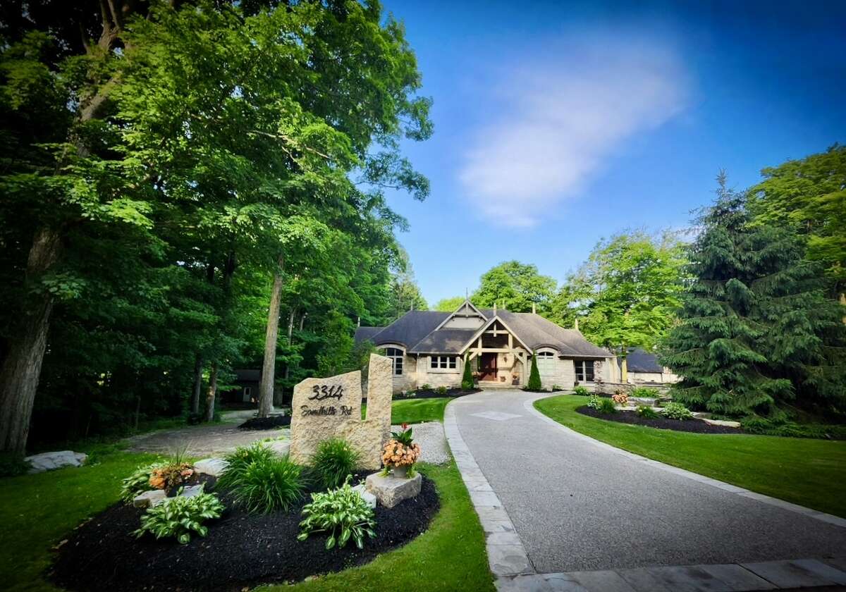3314 Sandhills Rd.