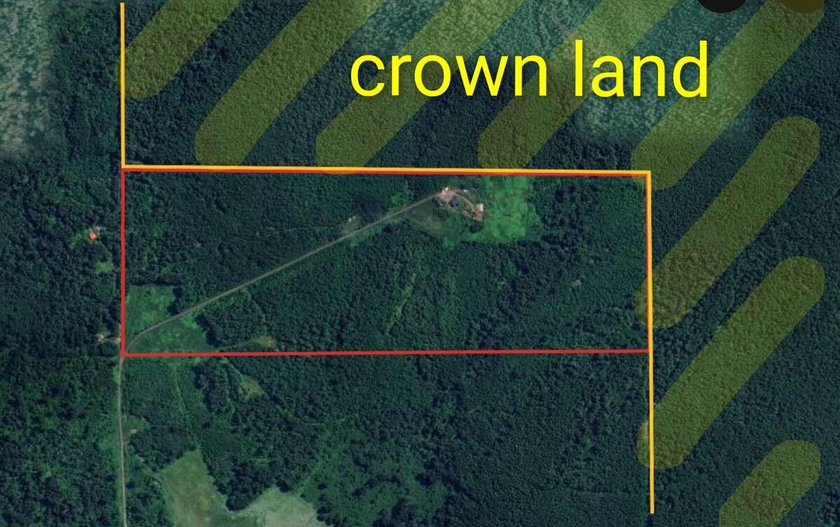 Luxury Off-Grid Mountain Homestead on 120 Acres
