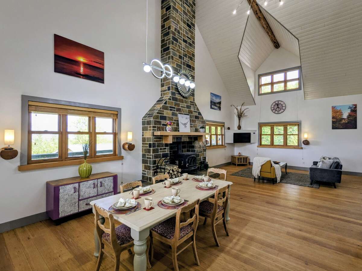 Kitchen/dining area