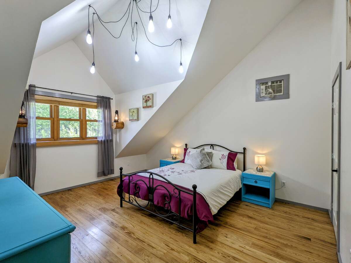 Second floor bedroom 4