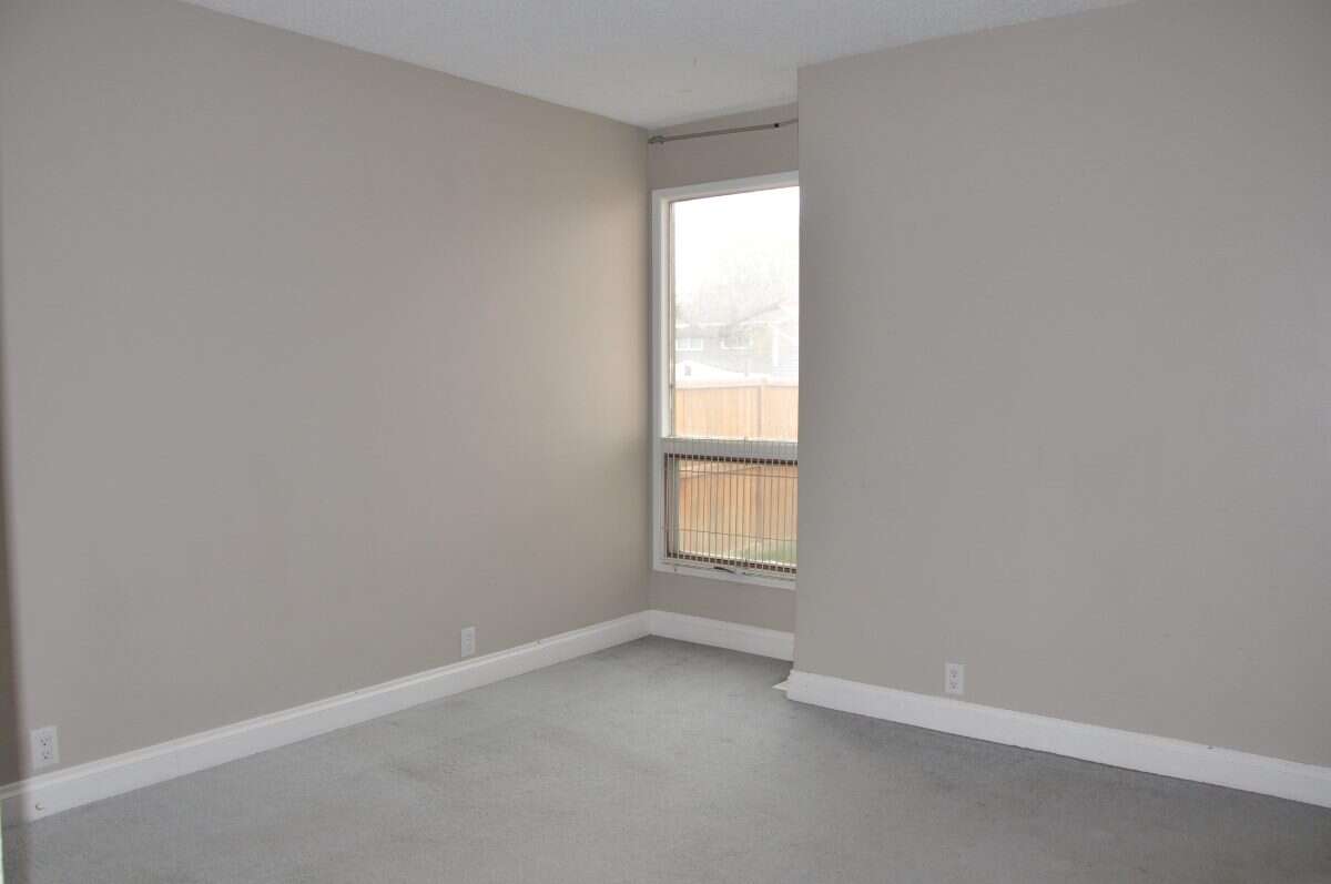 Perfect for investors or first time buyers!
