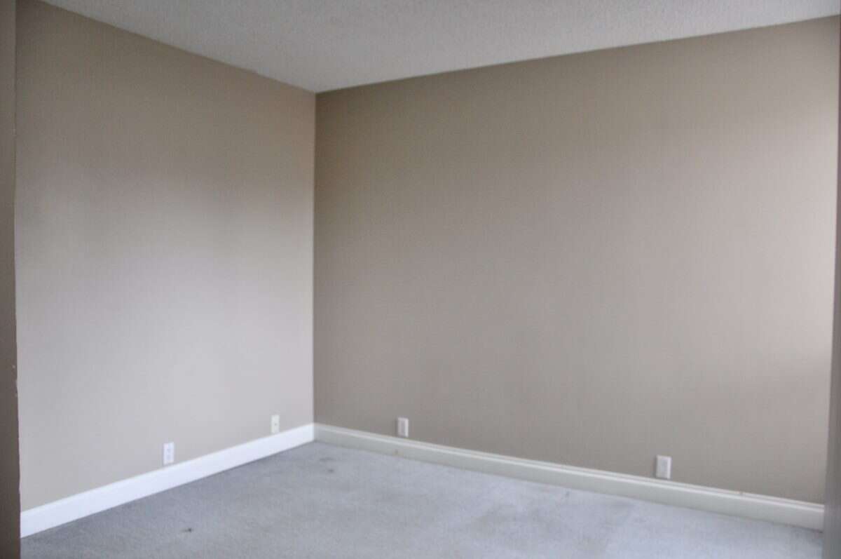 Perfect for investors or first time buyers!