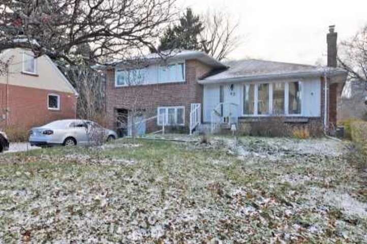 43 Churchill Ave
