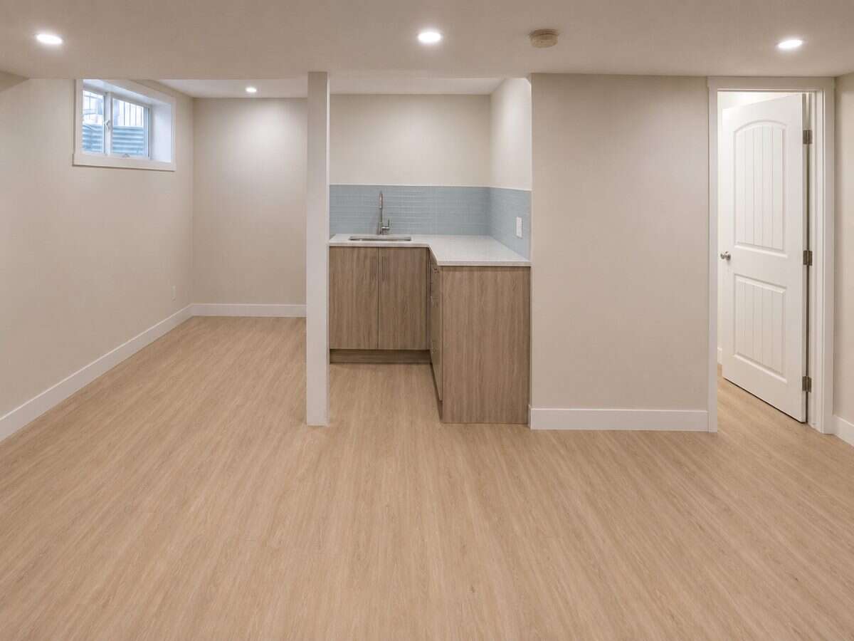 A Rare Jayman-Built Corner-Lot Home with Solar Sys