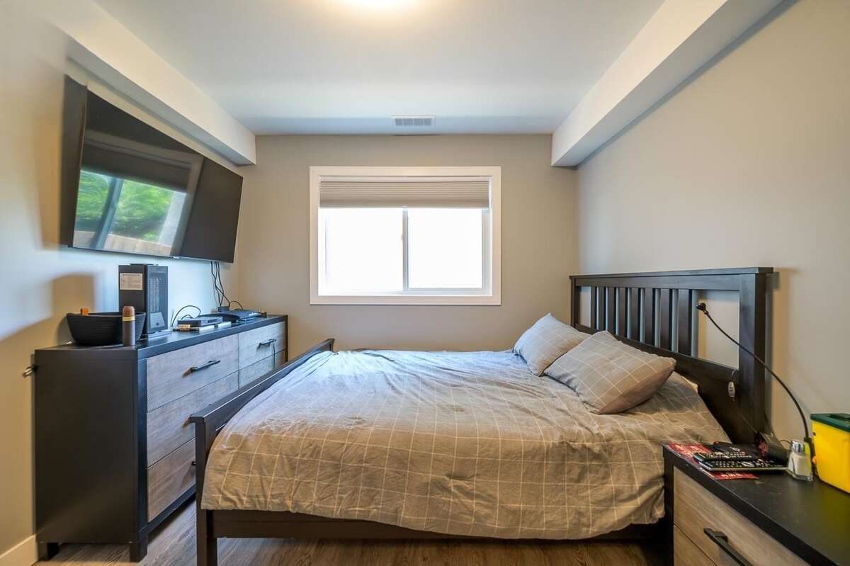 Suite 2