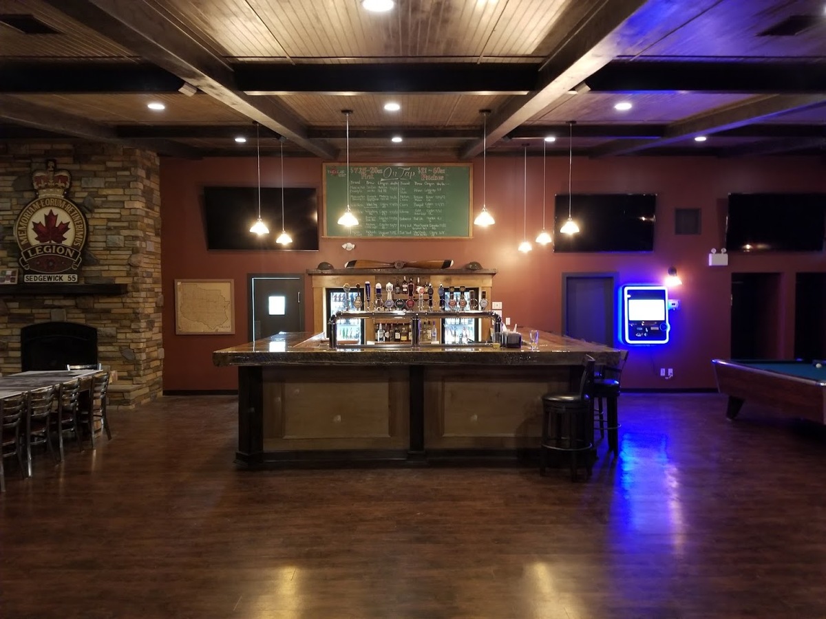 Business with Property / Building Lot / Business / Commercial Space / Land with Building(s) For Sale in Sedgewick, AB