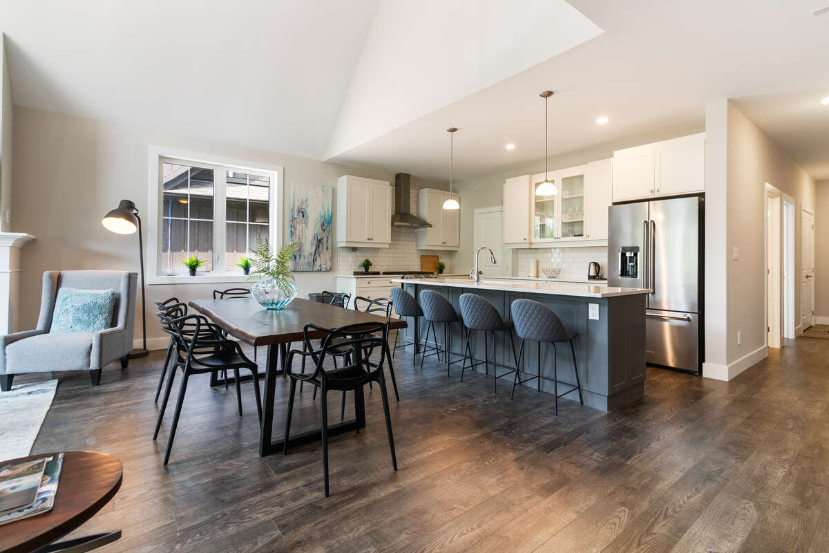 Walk-in pantry at back left of kitchen