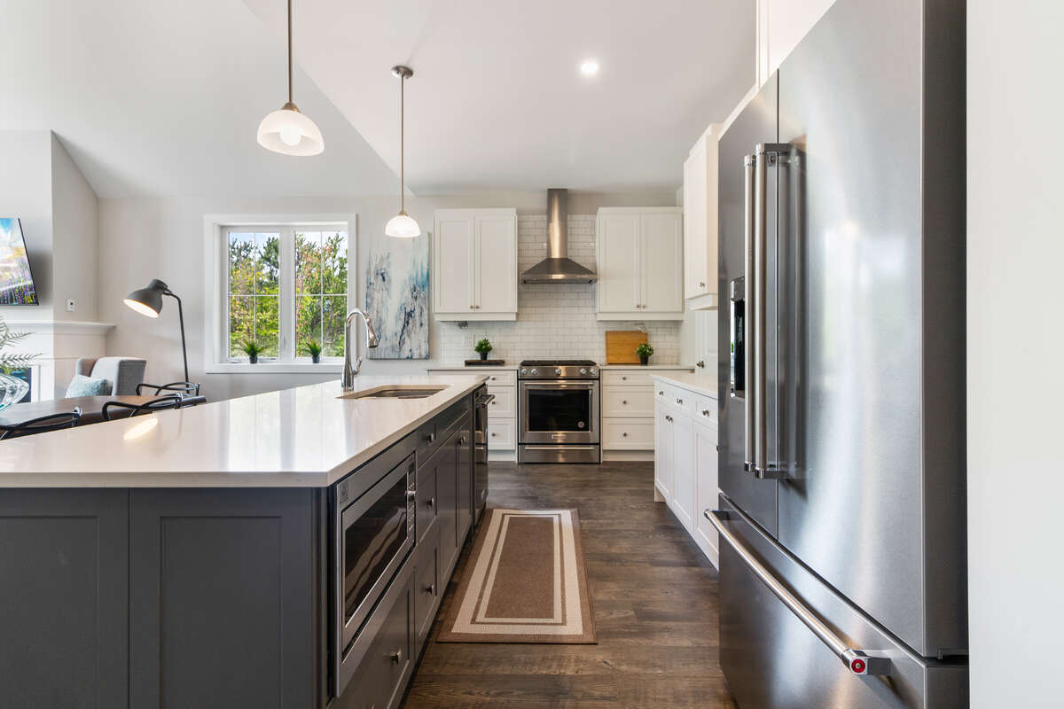 Premium option Gas stove and fridge combo