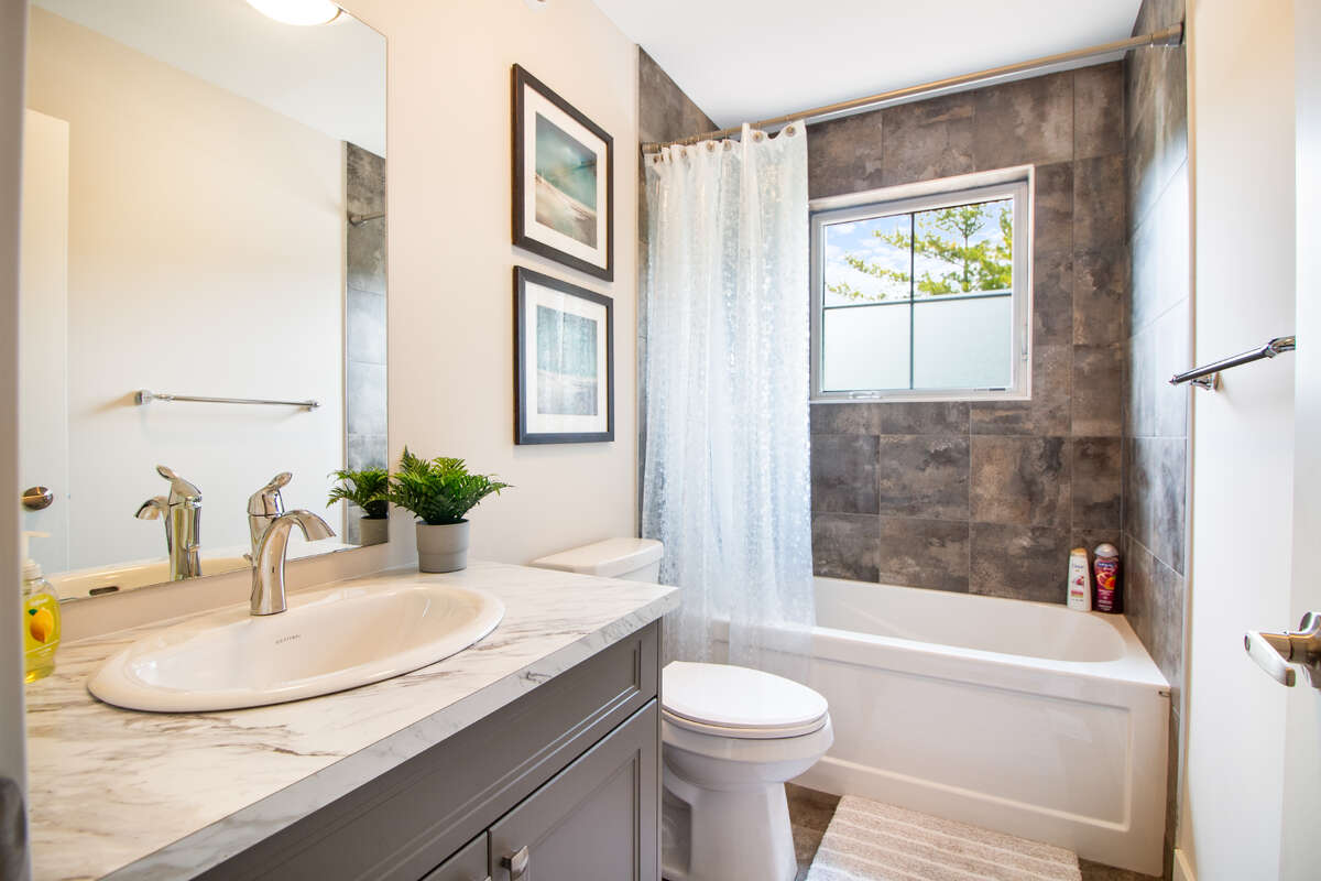 2nd Floor bathroom