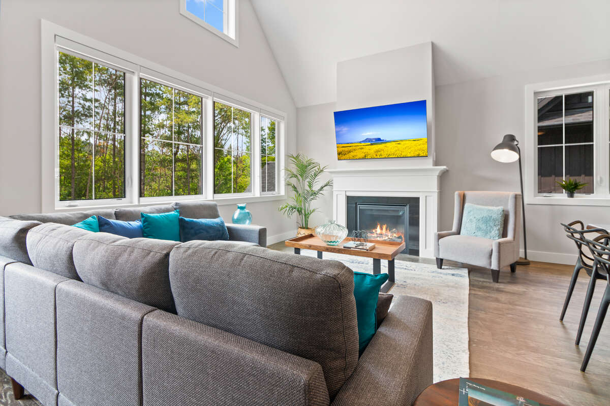 High ceilings with view down from 2nd floor