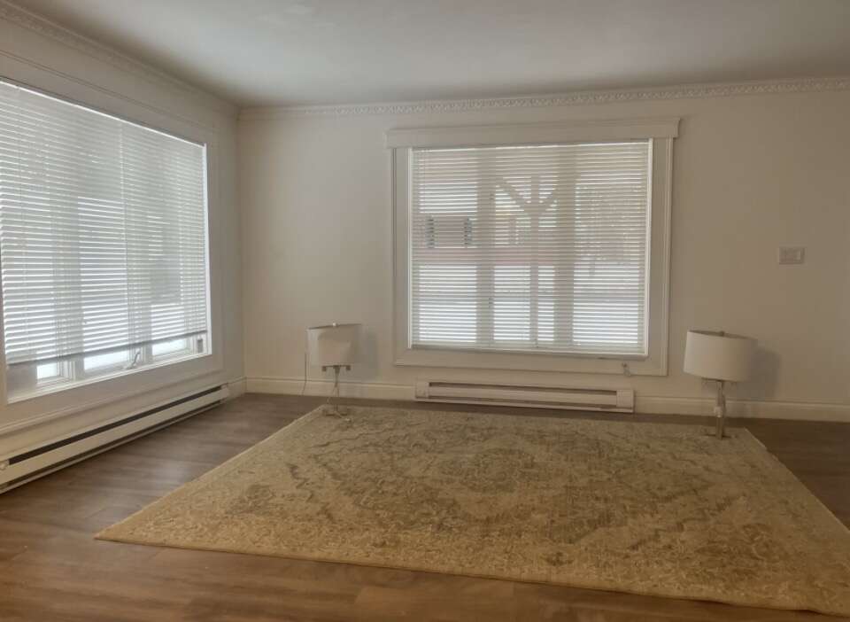 DOUBLE SIZED LOT, 3BDRMS, 2 Bath, RENOVATED