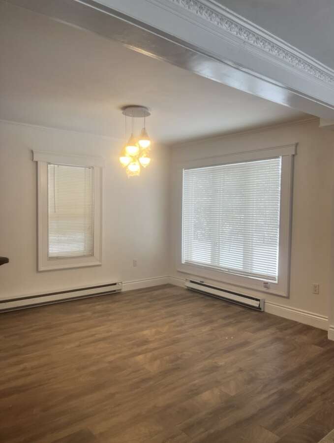 DOUBLE SIZED LOT, 3BDRMS, 2 Bath, RENOVATED