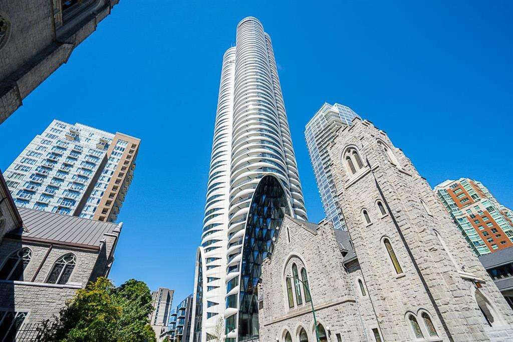 Photo of 703 1033 Nelson St, Vancouver, BC