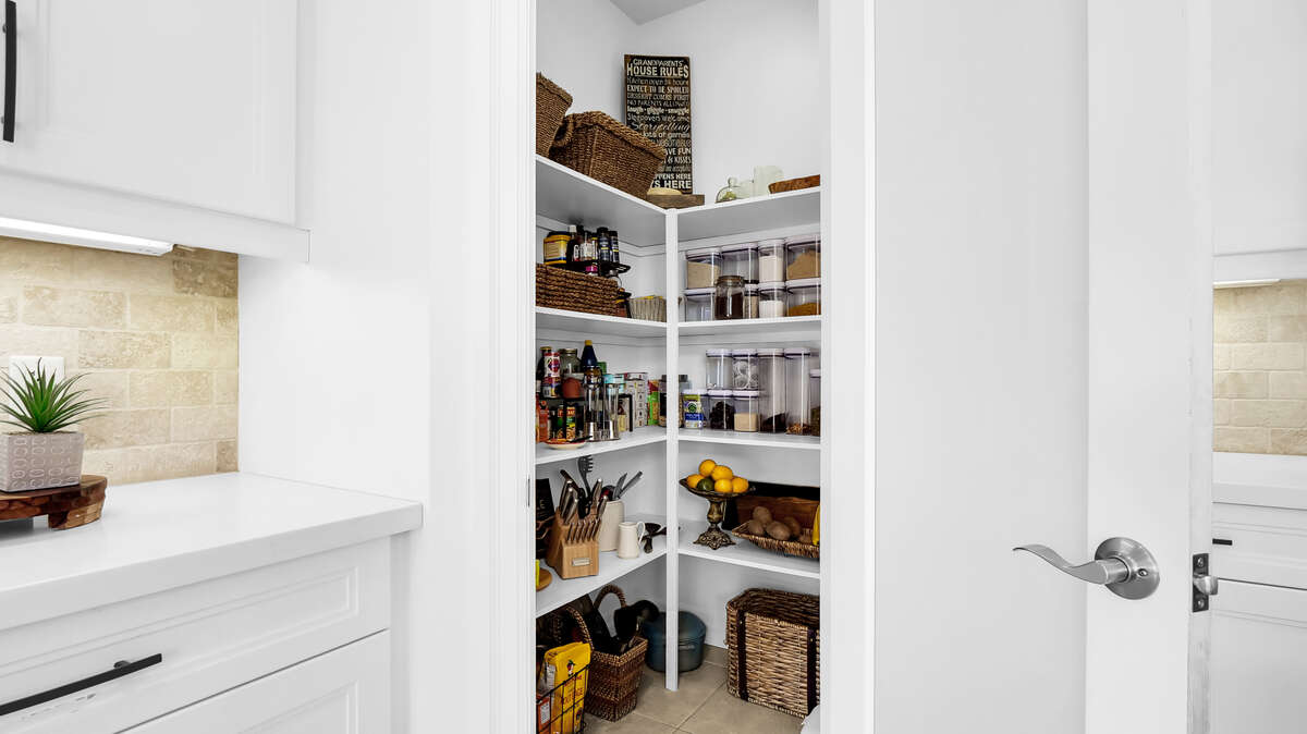 Pantry light turns on when you open the door