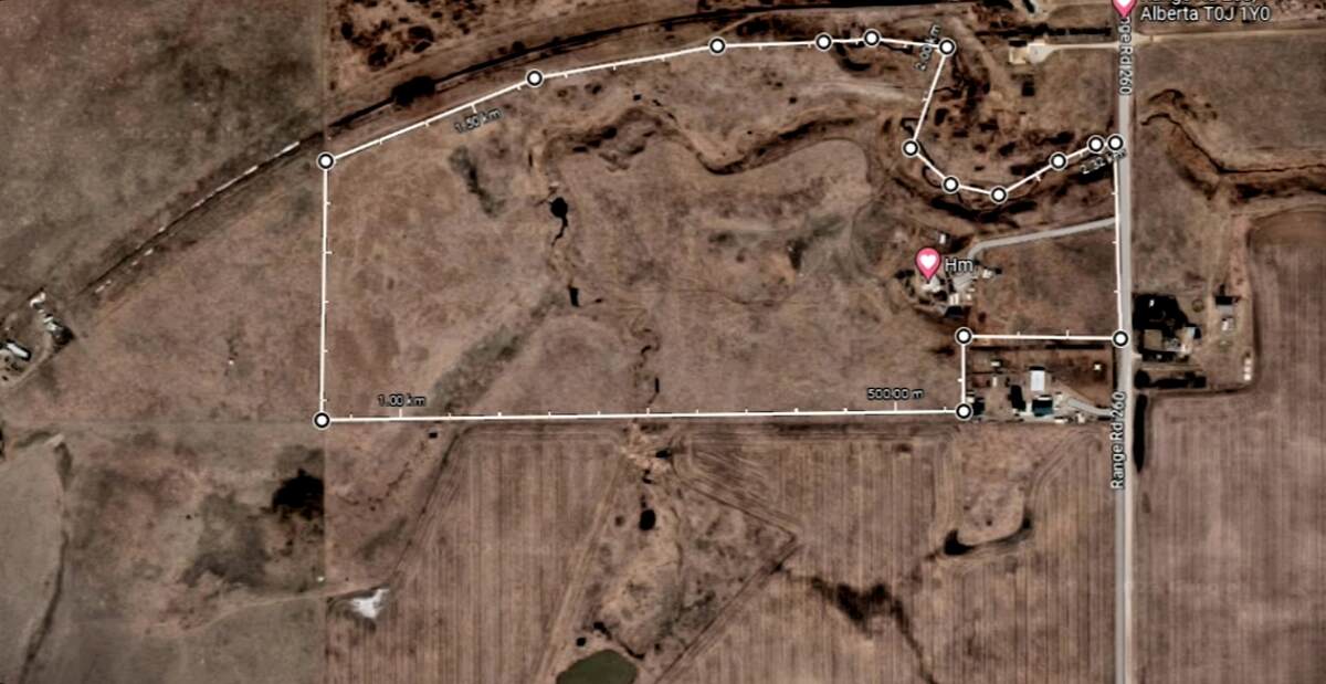 Ranch / Acreage / Bungalow / Detached House / Farm For Sale in Wheatland County, AB - 2+3 bed, 3 bath