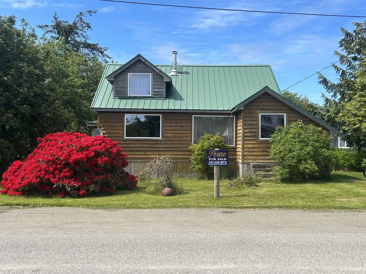 Haida Gwaii Harbour View Home for Sale
