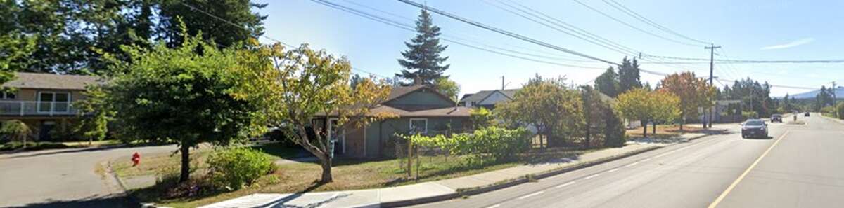 Google view image from Pym St looking south