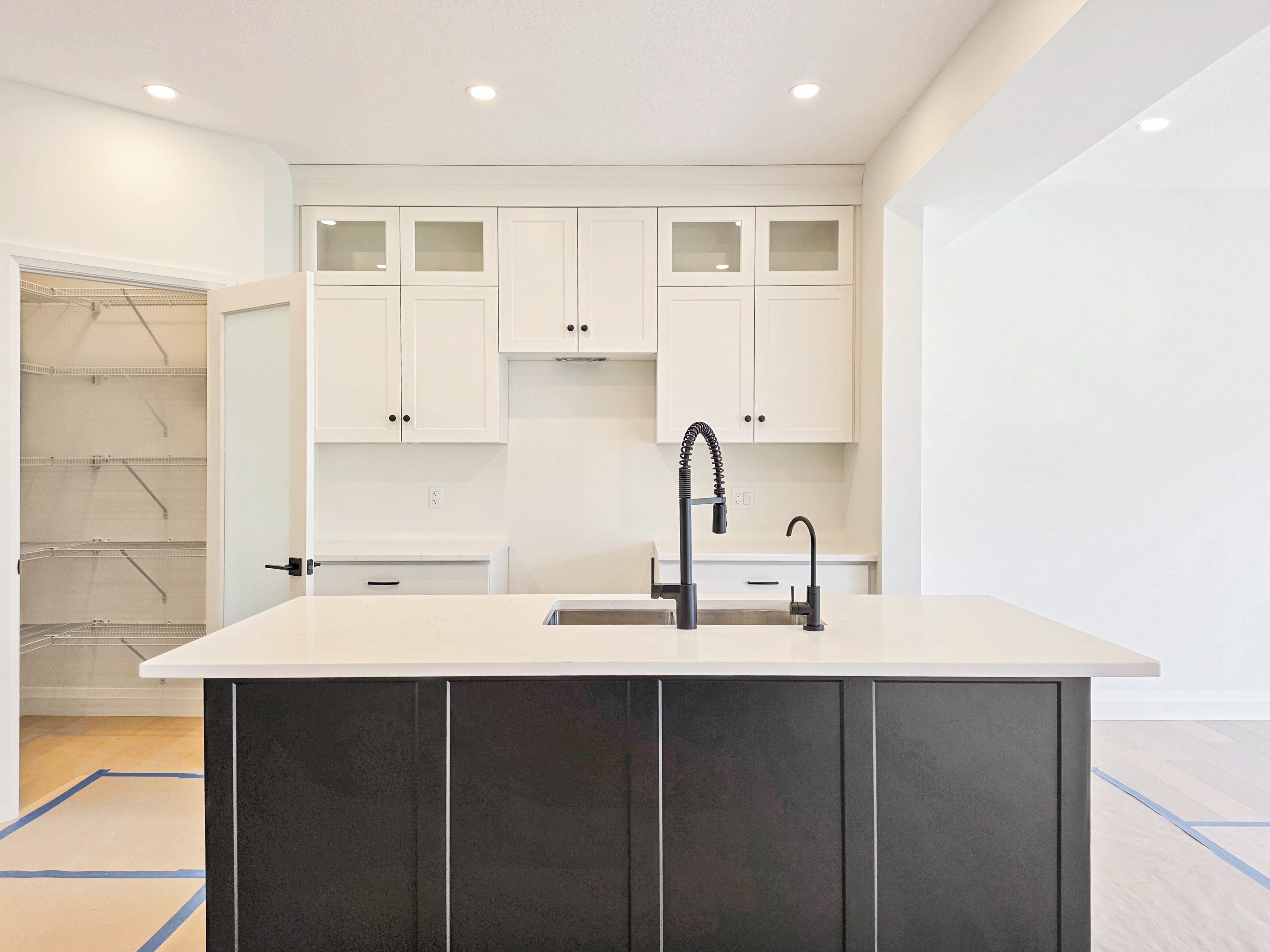 Stunning Upgraded 2,025 Square foot,Condo-Townhome