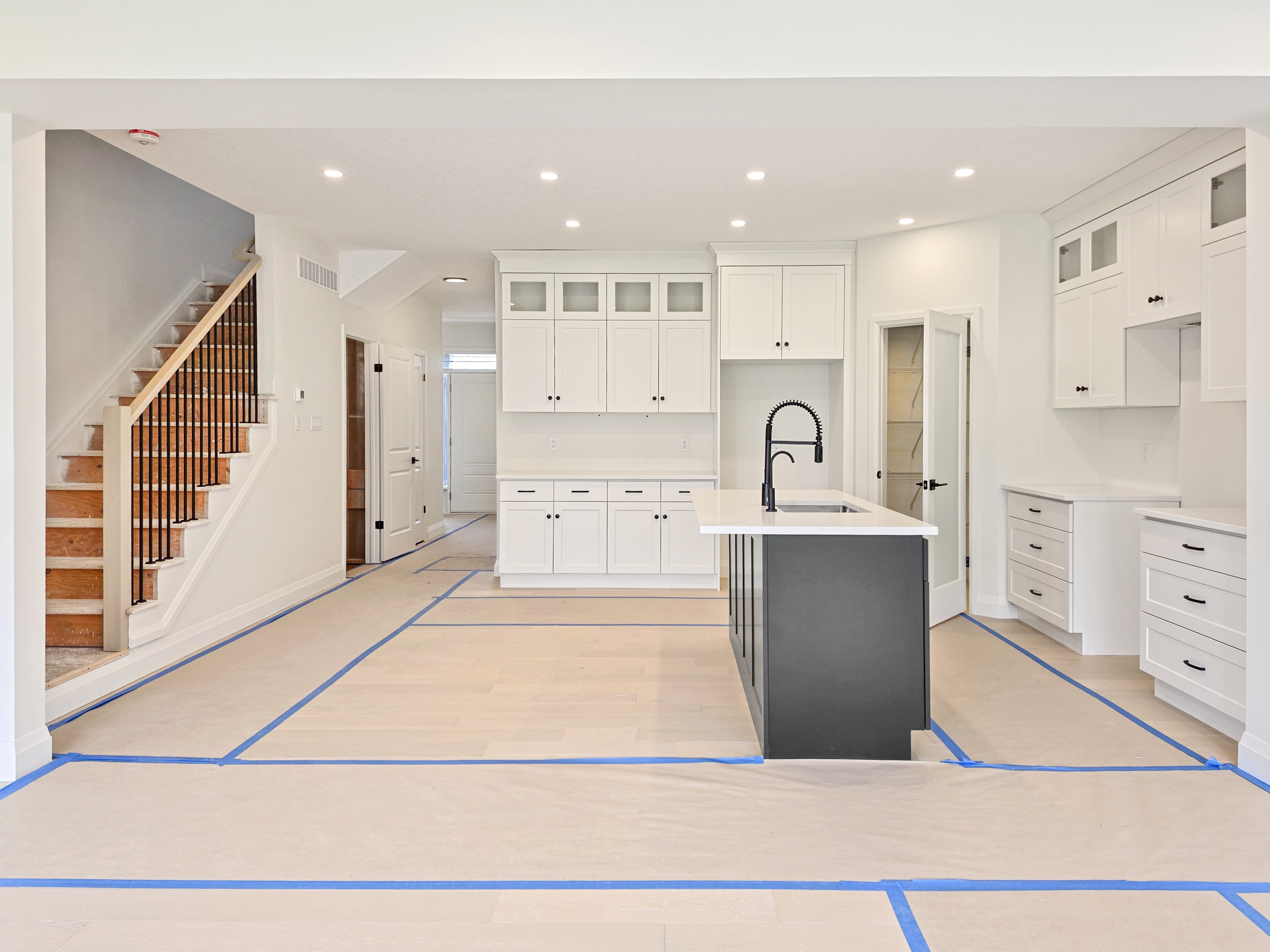 Stunning Upgraded 2,025 Square foot,Condo-Townhome