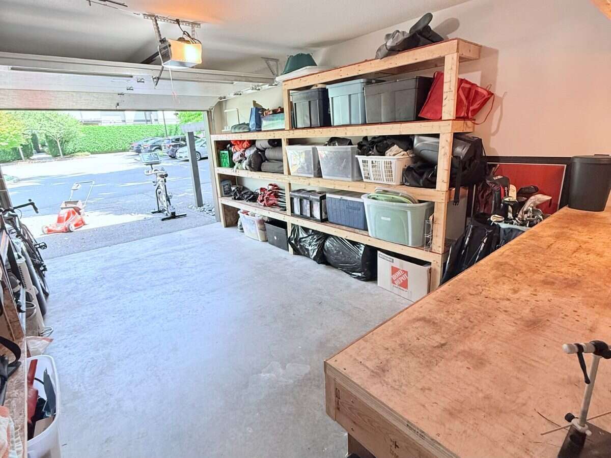 Spacious 3-level townhome with mountain views