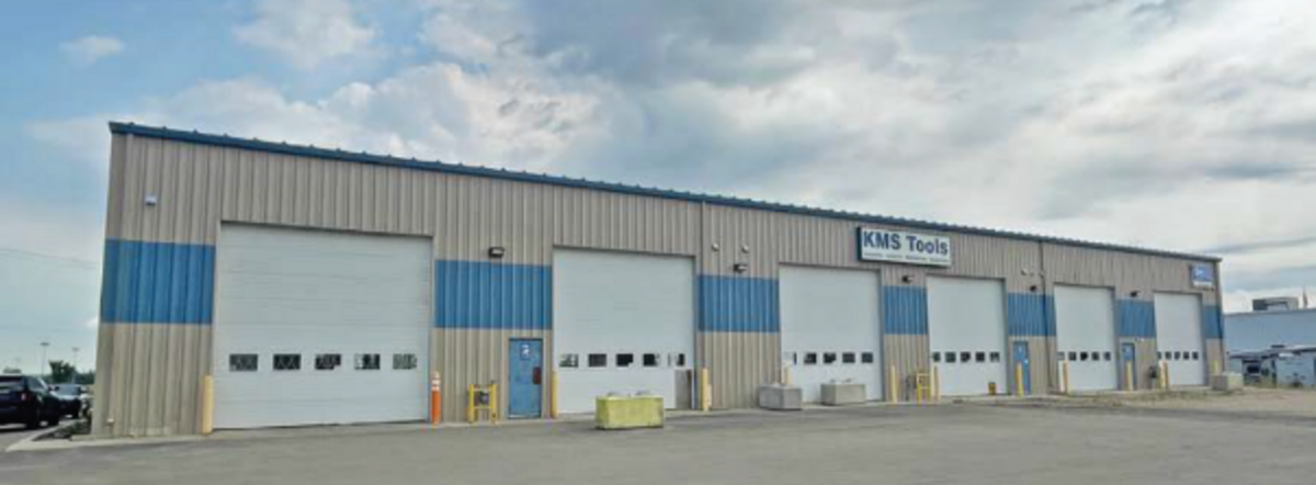 Six Overhead Doors | Bays